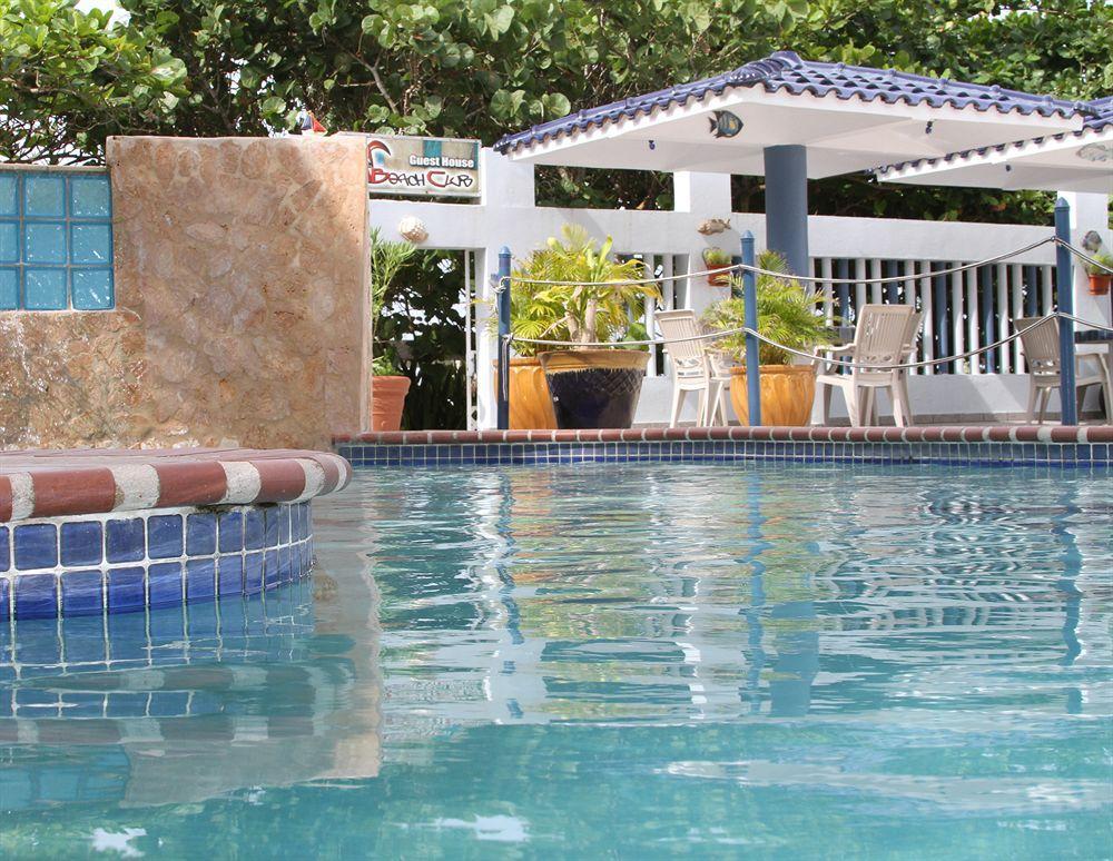 The Beach Guesthouse Pinones Esterno foto